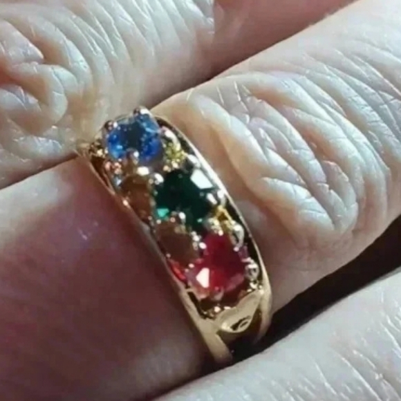 💙🌹Gold-plated Mother's ring. yellow - Picture 1 of 10
